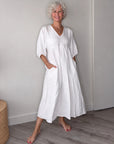 ELAENE - Relaxed V-Neck Maxi Dress - White