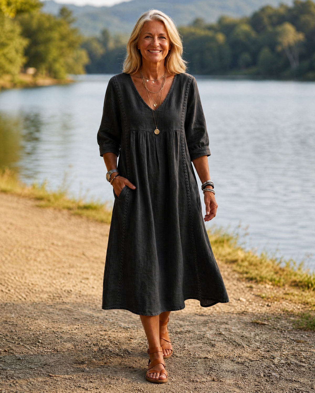 ROMINA - Relaxed Midi Dress 3/4 Sleeve - Black