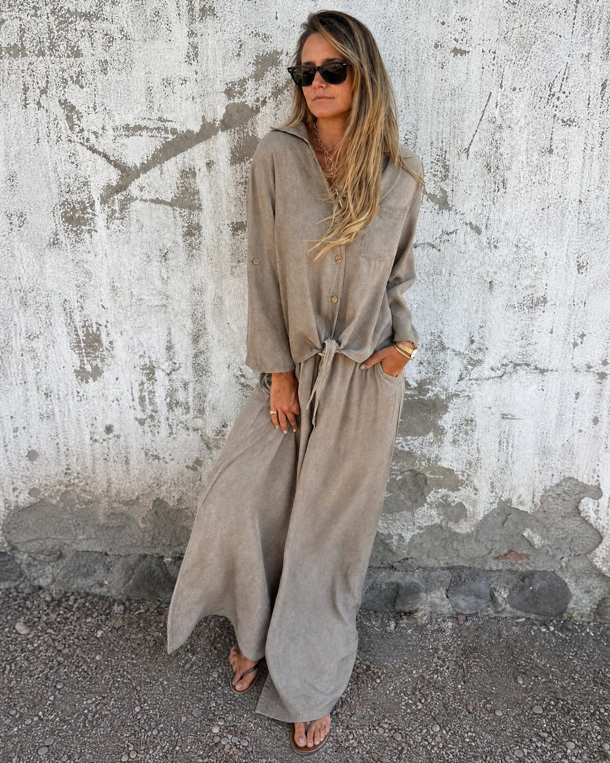 VALENTINA - Effortless Lounge Set - Beige
